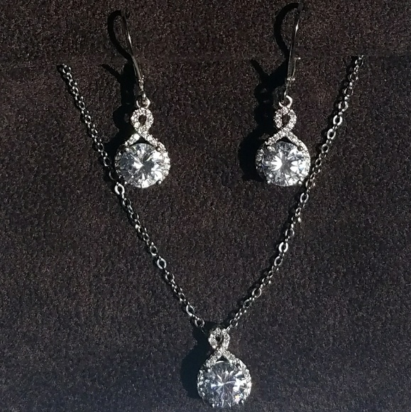 Bailey Banks & Biddle Jewelry - Stunning CZ 925 Matching Earrings and Necklace set